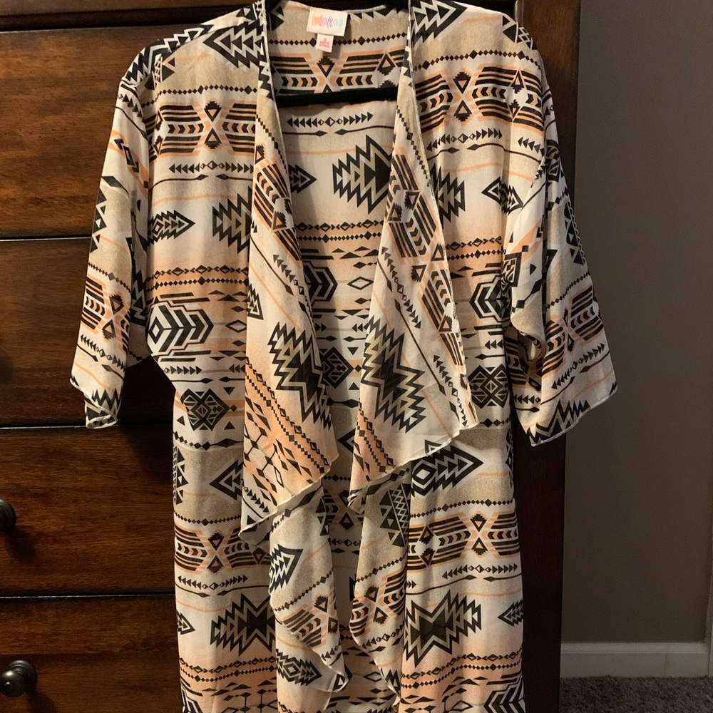 LulaRoe Shirley.